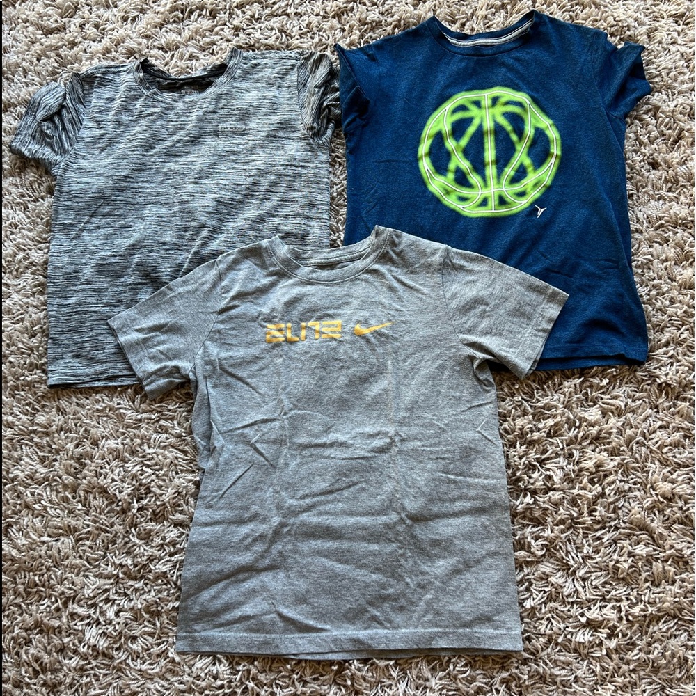 💛2/$20 Kids Shirts
